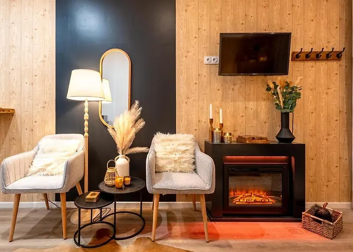 Le Nid Douillet, Center, Jacuzzi, Sensory Shower Apartman