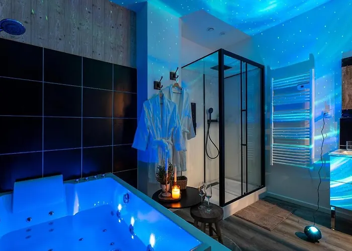 아파트 Le Nid Douillet, Center, Jacuzzi, Sensory Shower 보르도